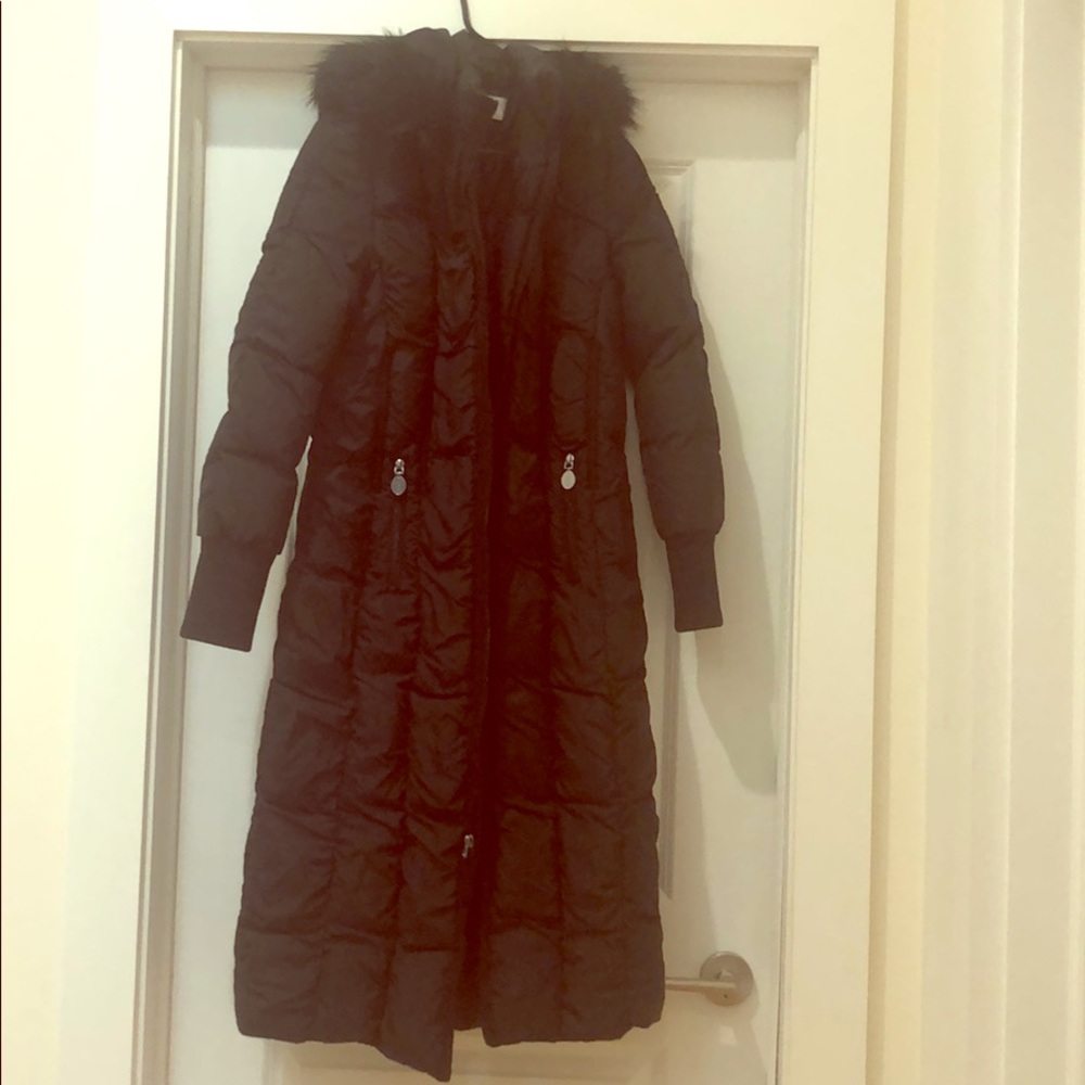 Tahari long winter jacket